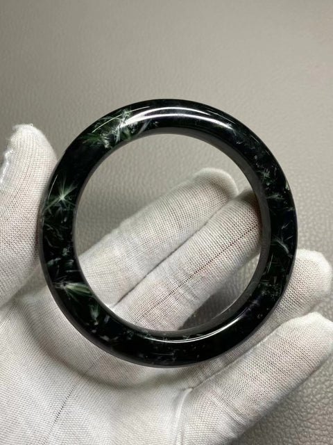 Gelang Bunga Bambu Hijau Tua Giok Cui Giok Alami Ukuran 59-61mm Ukuran 60.2mm Lebar Sisi 11mm Giok adalah semua yang terjadi secara alami Pola adalah acak Termasuk Pajak Pengiriman