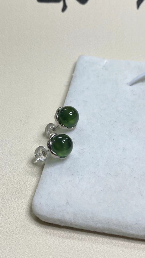 Anting Giok Halus Ukuran 8mm dengan Gaya Perak 925 Termasuk Ongkos Kirim dan Pajak