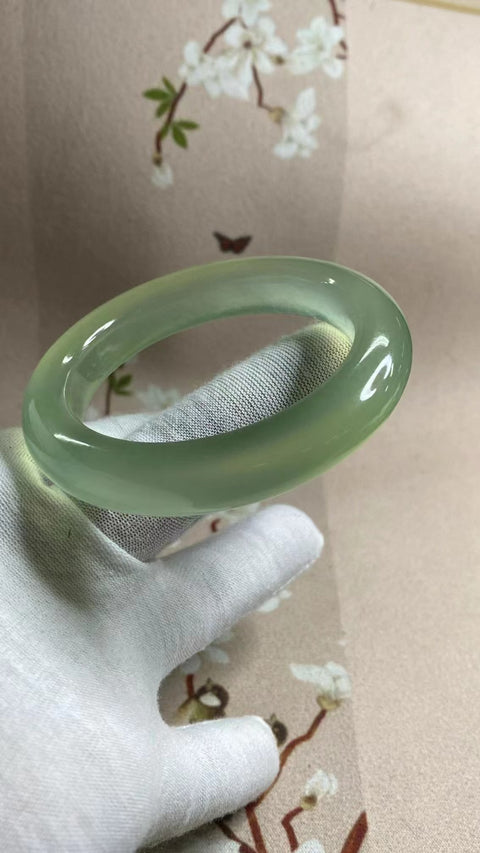 Gelang Hijau Es Giok Cui Giok Alami Ukuran 53-55mm Ukuran 54mm Lebar Sisi 12.8mm & nbsp; Giok adalah semua pola yang muncul secara alami secara acak