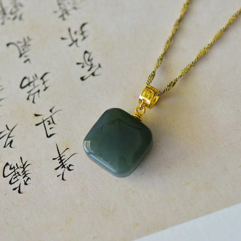 0039A Set Kalung Jasper Alami dari 925 Perak Ukuran 14 * 14mm Gaya yang bagus dan kualitas giok yang bagus.