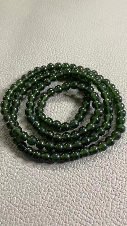 Gelang dan Kalung Giok Cui Giok Hijau Penuh Gelang dan Kalung Giok halus dan hangat Ukuran 6.3mm Termasuk pajak pengiriman