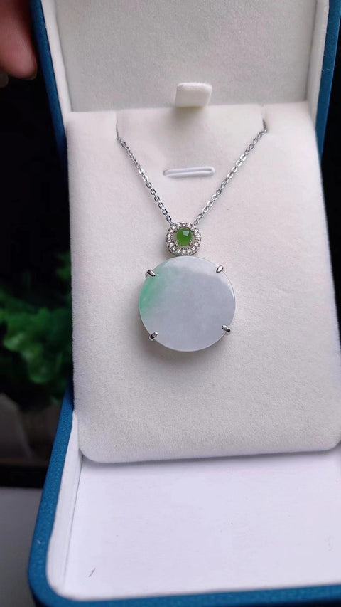 Kalung Plakat Perdamaian Jadeite a-barang-barang alami 925 pengaturan perak Jade bersih dan halus hangat Jade itu indah Gaya Ukuran 2.2 Sudah termasuk pajak pengiriman