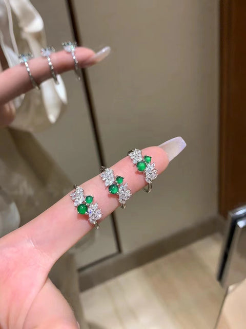 Cincin batu giok Guatemala alami yang terbuat dari perak 925 dengan desain kecil yang segar Batu giok yang bersih, halus, dan hangat Sudah termasuk pajak pengiriman