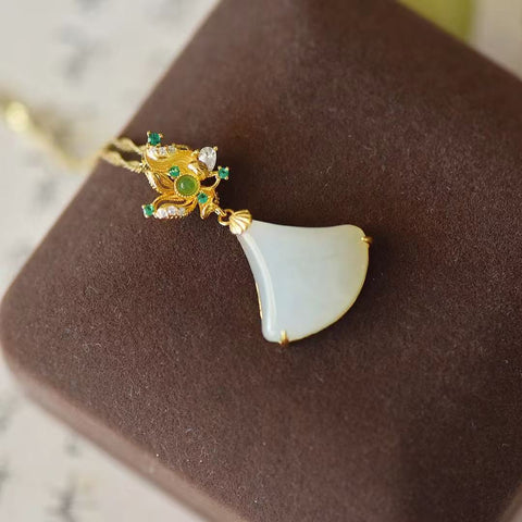 3376-2 Kalung Giok Hetian Alami dari Perak 925 Ukuran 18 * 18mm Termasuk pajak pengiriman.