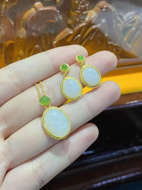 Set Air Jernih Giok Hetian Alami 925 Sterling Silver Berlapis Emas 24 karat; Gaya & Gaya; Kualitas Giok Halus dan Hangat Termasuk Pengiriman dan Pajak