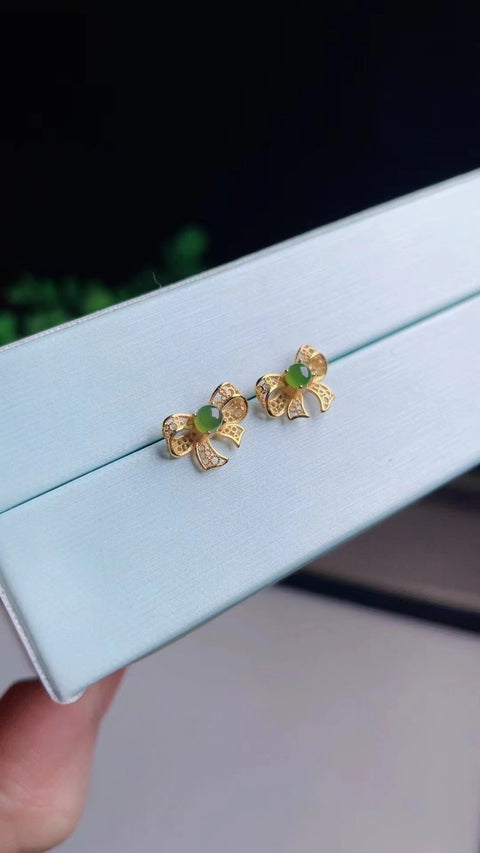 Anting-anting Giok Jasper Alami Giok bersih, halus dan hangat dengan tatahan perak 925 Ukuran 0.3 Warna yang indah Pajak pengiriman sudah termasuk Pajak pengiriman sudah termasuk.