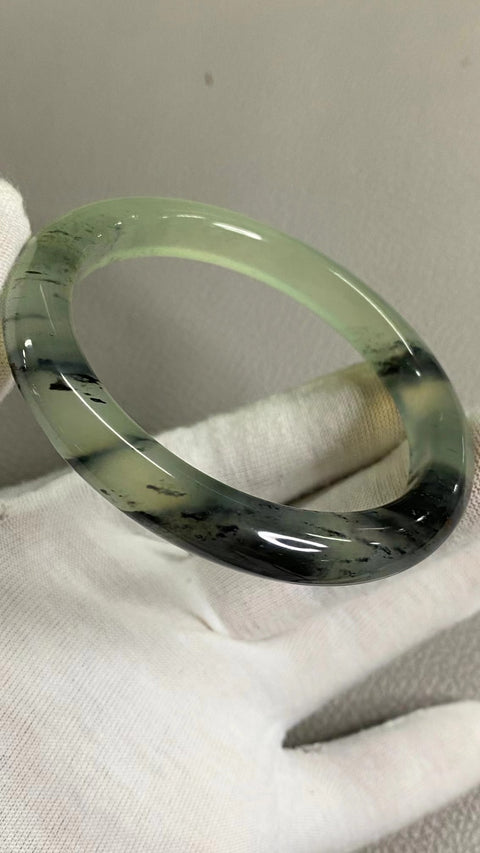 Gelang Tinta Giok Halus Ukuran 58-60mm Ukuran 59.8mm Lebar Sisi 10mm Giok terjadi secara alami Pola acak termasuk pajak pengiriman