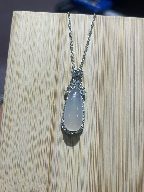 Kalung Giok Alami dari Perak 925 Gaya Pengaturan: Giok Halus dan Hangat Termasuk Pengiriman dan Pajak