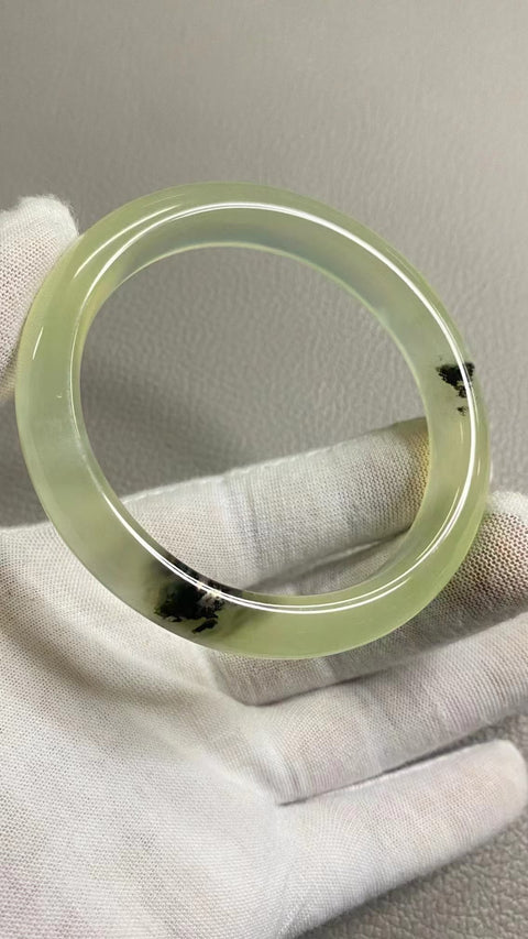 Gelang Tinta Warna Musim Semi Giok Cui Giok Alami Ukuran 59-61mm Ukuran 60.2mm & nbsp; Lebar Sisi 11.8mm Giok semuanya muncul secara alami Pola pengiriman acak Pajak pengiriman sudah termasuk!