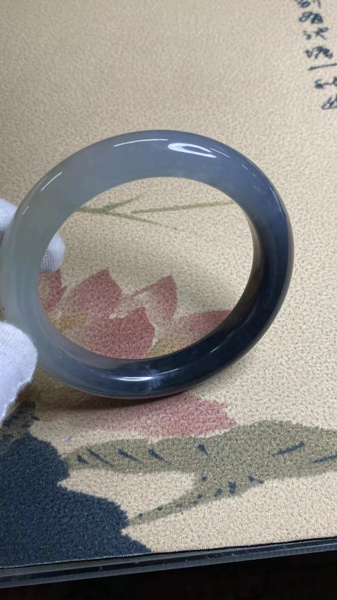 Gelang Gradien Giok Cui Alami Ukuran 61-63mm Ukuran 62.2mm Lebar Sisi 12.6mm Giok semuanya terjadi secara alami Pola acak & nbsp; Pajak Pengiriman Termasuk