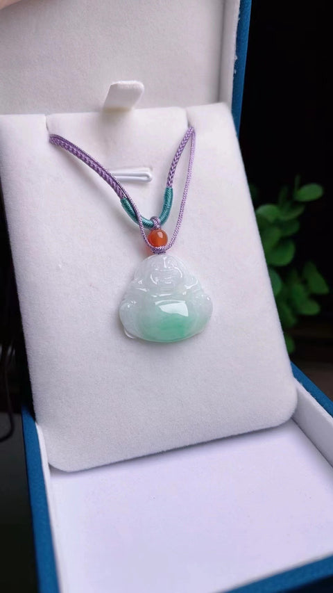 Liontin Jadeite Foley Bahan Lubang Tua Bahan Cantik Warna Hijau Cerah Ukuran 2.2 * 2.1mm Batu giok bersih dan halus Sudah termasuk pajak pengiriman