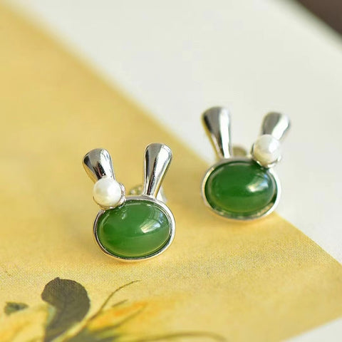 Baru 🎀 🎀 🎀 🎀 🎀 925 perak bertatahkan kelinci Hotan jasper 🐰 anting-anting, giok halus Spesifikasi batu giok pertunjukan sederhana: 6 × 8 ㎜ Sudah termasuk pajak pengiriman