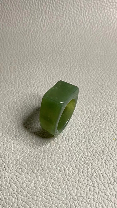 Cincin Giok Cui Alami Ukuran 19-21mm Giok bersih, halus, hangat dan bergaya sudah termasuk pajak pengiriman