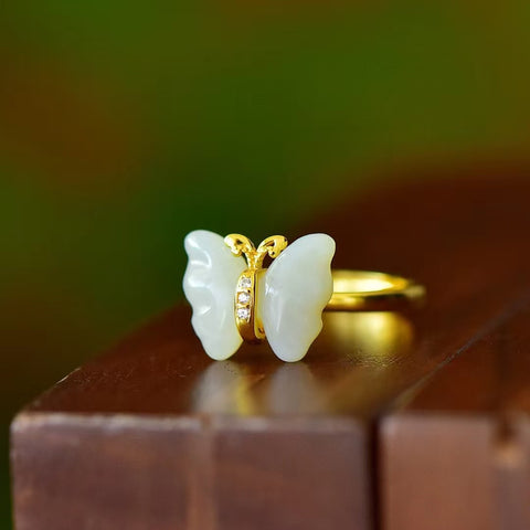 1584-2 Cincin Kupu-Kupu Dua Sisi Giok Hetian Alami Ukuran 10 * 12mm Terbuat dari 925 Perak Batu gioknya halus dan hangat, gayanya indah ....
