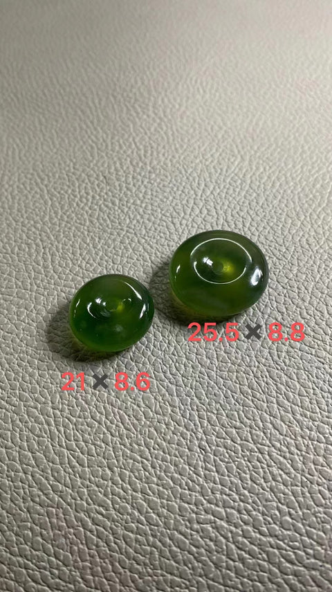 Liontin Giok Cui Giok Qingti Ukuran Topi Susu Seperti yang Ditunjukkan Giok baik-baik saja dan hangat Termasuk ongkos kirim dan pajak.