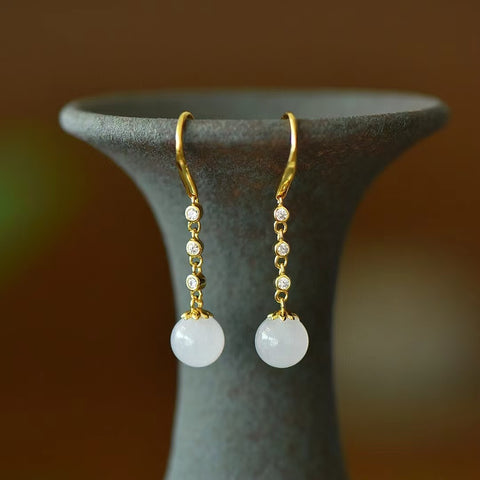 2847-2 Anting Giok Hetian Alami yang terbuat dari perak 925, ukuran 8 * 8mm, giok yang halus dan hangat, gaya yang indah, sudah termasuk pajak pengiriman.
