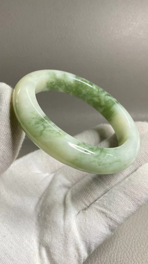 Gelang Cui Giok Giok Minyak Tua Cui Alami Ukuran 57-59mm Ukuran 58.5mm Lebar Sisi 14mm Untuk pergi adalah pola yang terjadi secara alami acak Termasuk ongkos kirim dan pajak