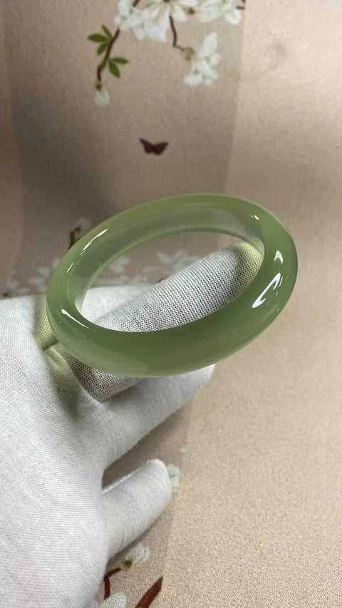 Gelang Hijau Es Giok Cui Giok Alami Ukuran 53-55mm Ukuran 54.5mm Lebar Sisi 12.8mm & nbsp; Giok adalah semua pola yang terjadi secara alami secara acak