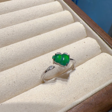 Cincin Labu Jadeite Alami 925 Tatahan Perak & nbsp; Perhiasan Warna Zucchini Cina Sangat Positif Terasa Penuh & nbsp; Dua Warna Tersedia Ukuran 8 * 6mm Sudah Termasuk Pajak Pengiriman