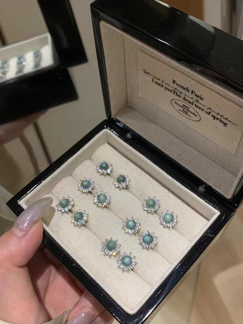 Anting-anting Pejantan Air Biru Giok Guatemala Alami 925 Tatahan Perak Desain Kecil Segar Giok bersih, halus dan hangat Termasuk Pajak Pengiriman