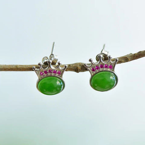 🍃 sangat peri desain paragraf s925 dan mahkota permukaan telur bertatahkan batu giok 👑 anting-anting ukuran 6 * 8mm segar dan menyenangkan, penuh vitalitas, sangat temperamen Oh 😍 sudah termasuk pajak pengiriman!