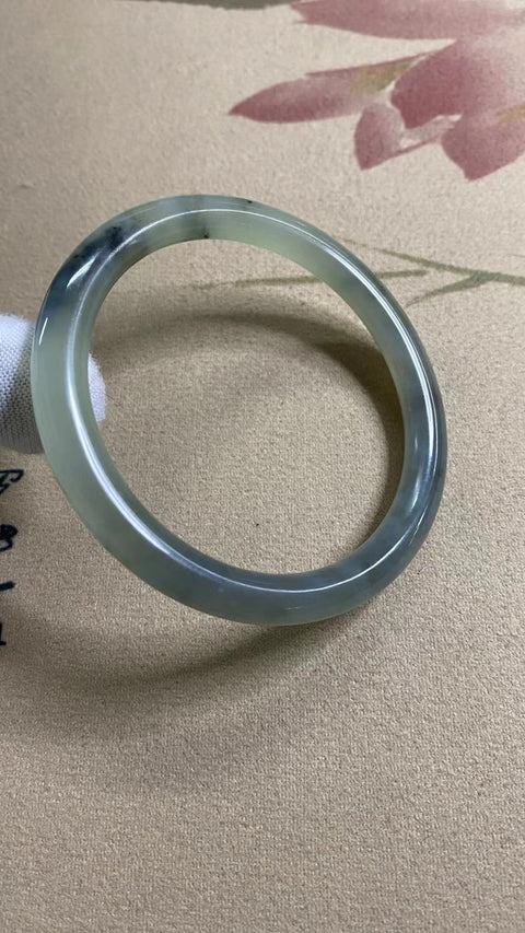 Gelang Tinta Es Giok Cui Giok Alami Ukuran 58-60mm Ukuran 59.6mm Giok semuanya terjadi secara alami Pola acak termasuk pajak pengiriman