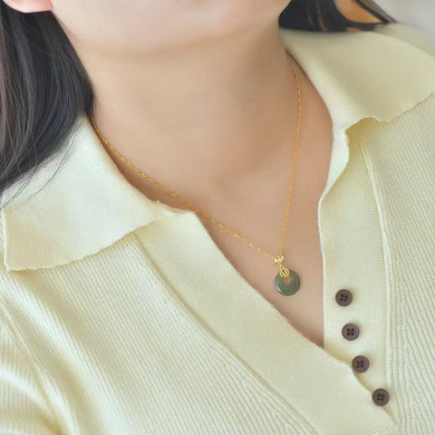 6065Q-2 Kalung Kalung Giok Hetian Giok Bening Horisontal Ankara 925 Pengaturan Perak Ukuran 15 * 15mm Gaya Termasuk pajak pengiriman