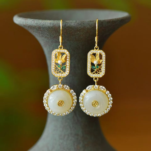 2873-2 Anting Mutiara Giok Hetian Alami Ukuran 12 * 12mm Kualitas giok halus dan hangat, gaya yang indah.