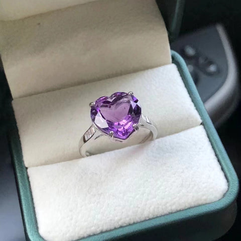 Cincin Jantung Kecubung Alami Ukuran 12 * 12mm Ditetapkan dalam 925 Perak Penuh dengan Warna Api yang Indah Termasuk Pajak Pengiriman