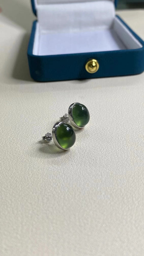 Anting Giok Alami 180 dari 925 Perak Ukuran 8 * 10mm Termasuk ongkos kirim dan pajak.