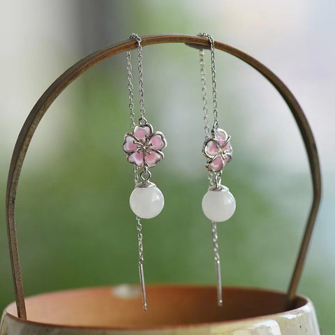 Set Bunga Sakura Giok Hotan Alami dalam Cincin Perak 925 9470 + Anting 7563 + Kalung 26504 Gaya yang indah sudah termasuk pajak pengiriman.