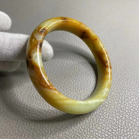 Gelang Gelang Batu Giok Giok Cui Bunga Giok Alami Ukuran 59-61mm Ukuran 60.2mm Lebar Sisi 13.7mm Batu Giok secara alami Pola Bunga Acak Sudah termasuk pajak pengiriman.