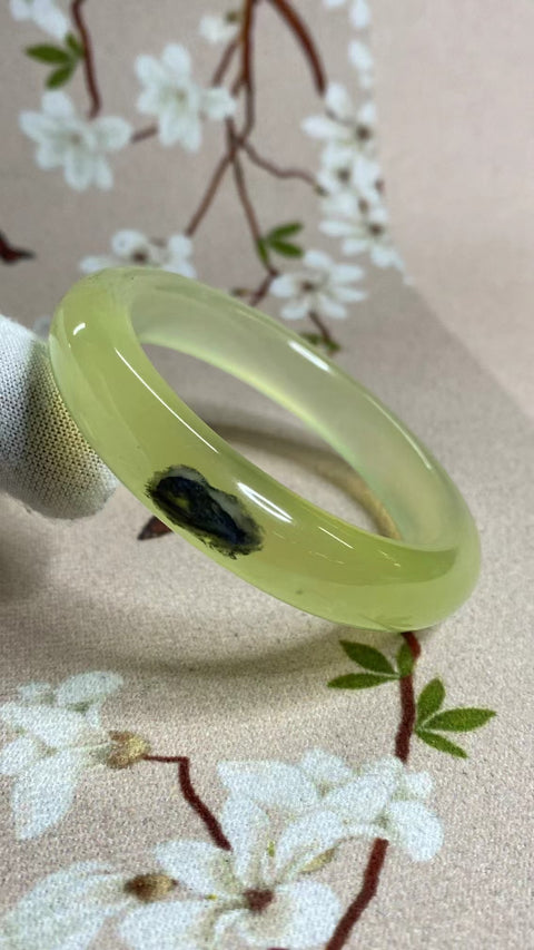 Gelang Lukisan Pemandangan Giok Cui Alami Ukuran 49-61mm Ukuran 50.6mm Lebar Samping 11.4mm Giok semuanya terjadi secara alami Pola acak termasuk pajak pengiriman