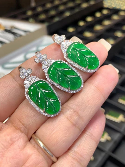 Kalung Giok Guatemala alami yang terbuat dari batu giok perak 925 yang bersih, halus, dan hangat Ukuran 19,7 * 12,2 * 2,3 mm sudah termasuk pajak pengiriman
