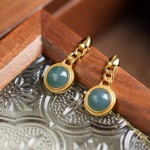 Anting-anting batu giok Guatemala alami yang terbuat dari batu giok 925 perak, bersih, halus dan hangat, klasik dan bergaya, sudah termasuk pajak pengiriman.