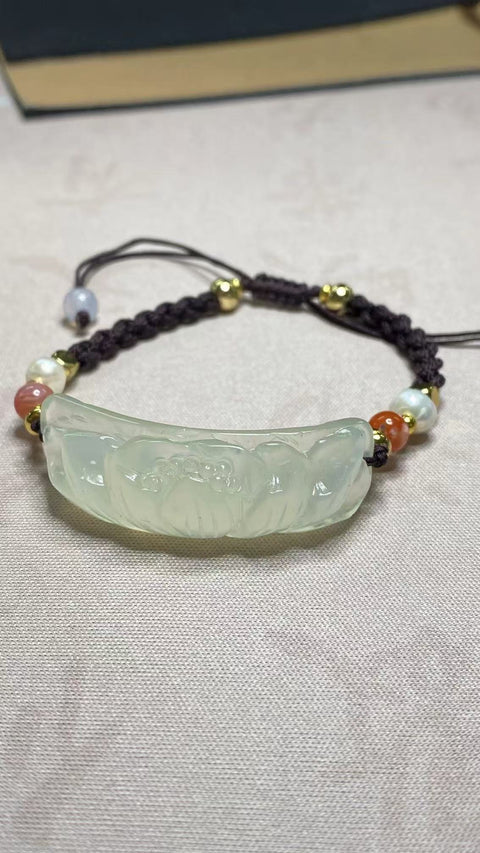 Gelang Giok Alami dengan aksesoris Ukuran 45 * 15mm Giok halus dan hangat, diukir dengan tangan, sudah termasuk pajak pengiriman.