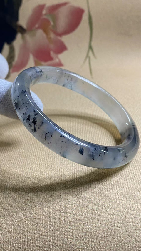 Gelang Tinta Es Giok Cui Jade Alami Ukuran 60-62mm Ukuran 61.5mm Lebar Sisi 11.7mm Giok semuanya terjadi secara alami Pola acak & sudah termasuk pajak pengiriman