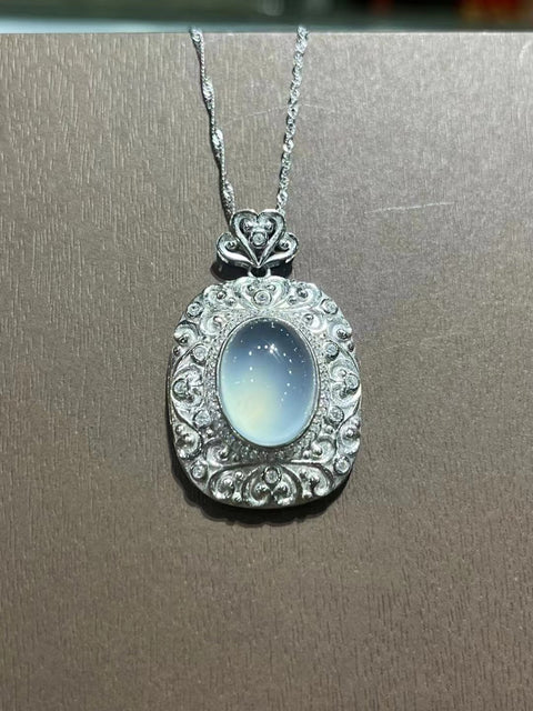 Kalung Giok Alami Ukuran 16.5 * 12mm Ditetapkan dalam 925 Perak Giok bersih, halus dan hangat Termasuk ongkos kirim dan pajak.