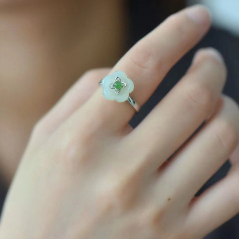 Cincin Bunga Giok Hetian Alami Giok bersih dan halus, terbuat dari perak 925, gayanya baru & nbsp; Sudah termasuk pajak pengiriman