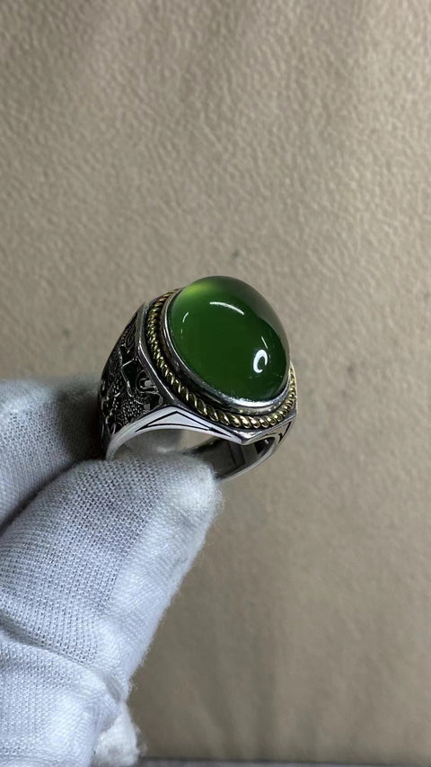 Cincin pria berbahan giok alami 180 set dengan warna perak 925 Ukuran 15 * 20mm Giok bersih, halus dan hangat Sudah termasuk ongkos kirim dan pajak.