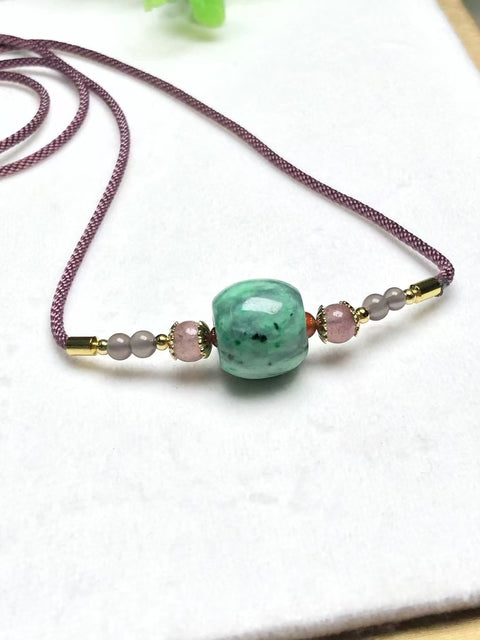 Kalung Manik-manik Pembawa Giok Alami Berarti Giok Langkah demi Langkah adalah Giok yang halus dan hangat Ukuran 13 * 15mm Termasuk pajak pengiriman.