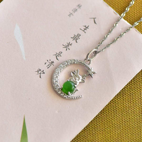 10765L Natural Jasper Zodiac Moon Dragon adalah gaya yang unik dan inovatif, batu gioknya hangat dan halus, dan sangat menarik untuk dipakai, sudah termasuk ongkos kirim dan pajak.