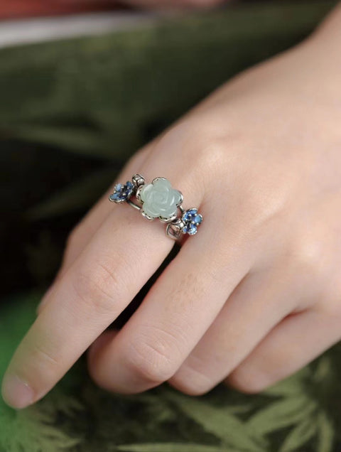 Cincin Bunga Plum Giok Hotan Alami dengan Pengaturan Enamel dari Giok Perak 925 bersih, halus dan hangat Termasuk ongkos kirim dan pajak.