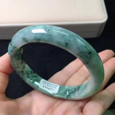 Gelang barang dari batu giok alami Ukuran 61-63mm Ukuran 62.5mm Batu giok semuanya terjadi secara alami Pola acak termasuk pajak pengiriman