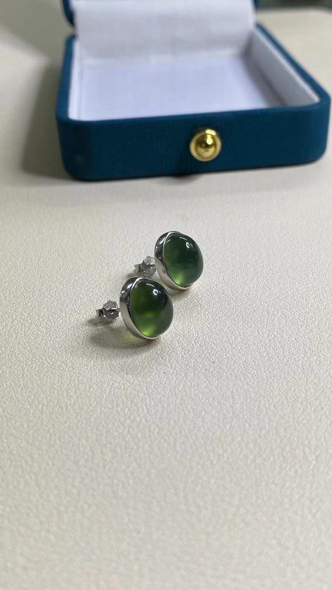 Anting Giok Alami 180 dari 925 Perak Ukuran 8 * 10mm Termasuk ongkos kirim dan pajak.