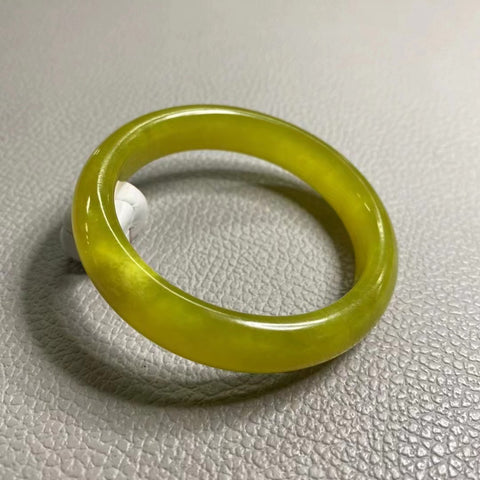 Gelang Bunga Emas Giok Cui Giok Alami Ukuran 51-53mm Ukuran 52.1 Lebar Sisi 12mm Giok terjadi secara alami Pola bunga acak Termasuk ongkos kirim dan pajak.