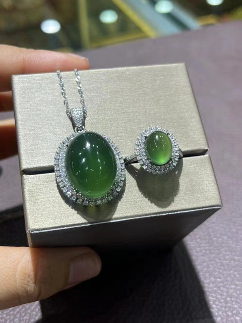 Set Giok Alami Liontin Set 20 * 15mm Cincin 10 * 8mm Ditetapkan dalam 925 perak Giok bersih dan halus Termasuk pengiriman dan pajak.