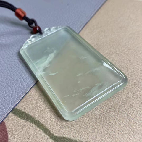 Plakat Badai Salju Giok Cui Alami Ukuran 73 * 41mm Giok halus dan hangat Termasuk ongkos kirim dan pajak.