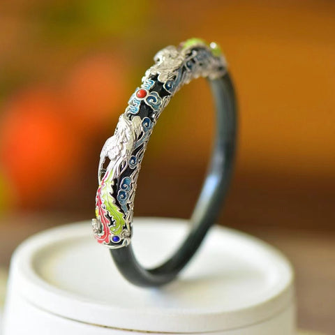 Gelang Giok Hotan Giok Bening Double Phoenix Ukuran 54-64mm Giok bersih, halus dan hangat. Gayanya sederhana dan murah hati. Sudah termasuk ongkos kirim dan pajak.