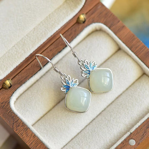 925 Perak dan Hotan Jade Drum Anting Enamel Gladiol Bulat Persegi, Giok Hangat dan Halus, Baru dan Cantik Termasuk Pajak Pengiriman